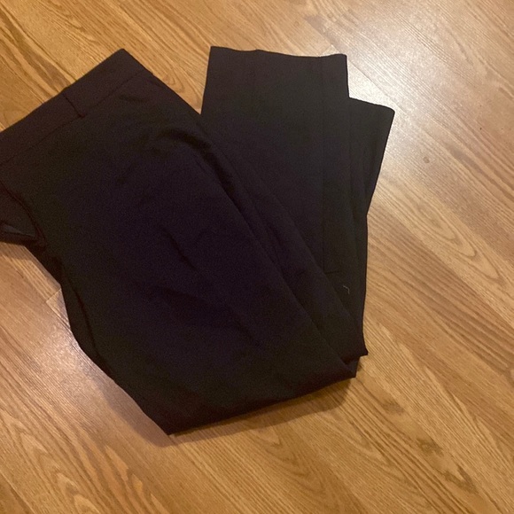 Apt. 9 Pants - NWT Apt.9 seasonless straight mid rise navy dress pants women size 24W